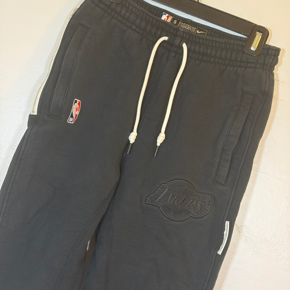 Nike Standard Issue‎ NBA Los Angeles Lakers Sweatpants Mens Basketball S Joggers